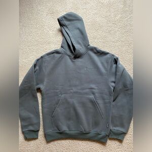 Comfrt Minimalist hoodie in color Steal Grey